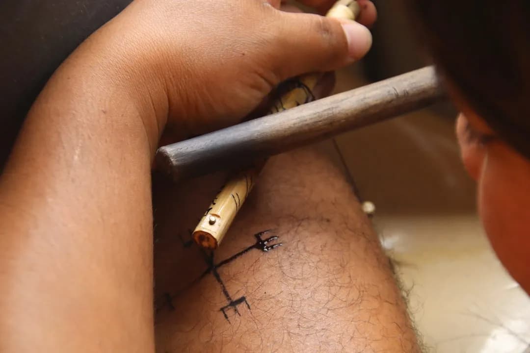 Wat zegt de Bijbel over tattoos en piercings?