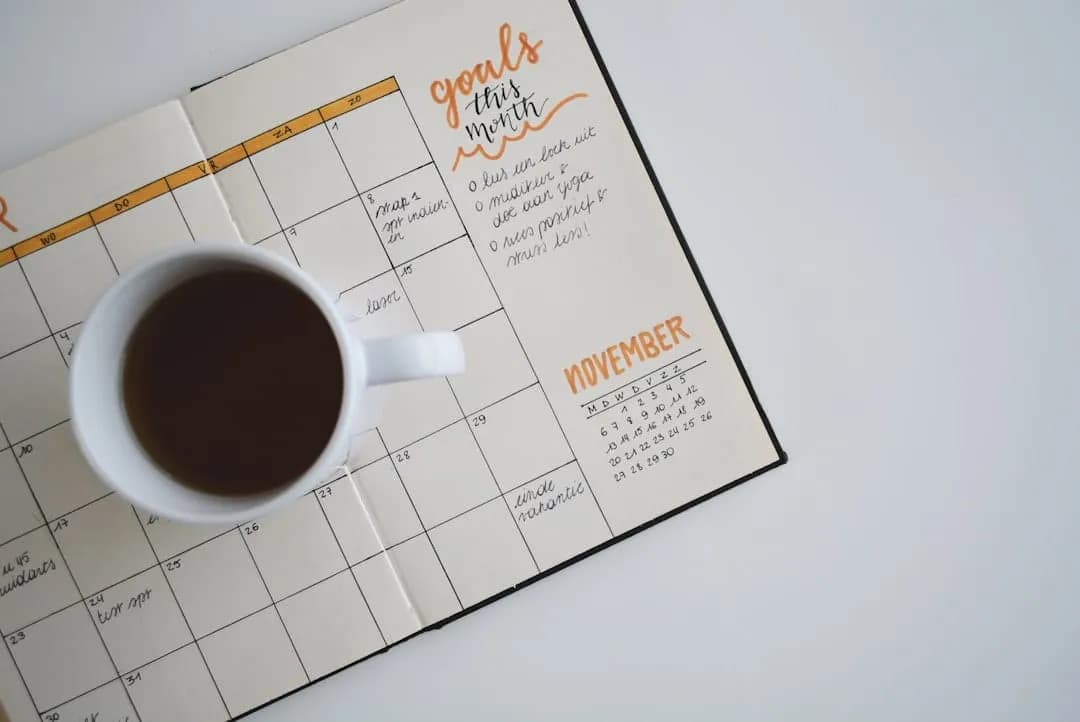 Bijbel leesplan kalender - dagelijkse planning voor bijbelstudie