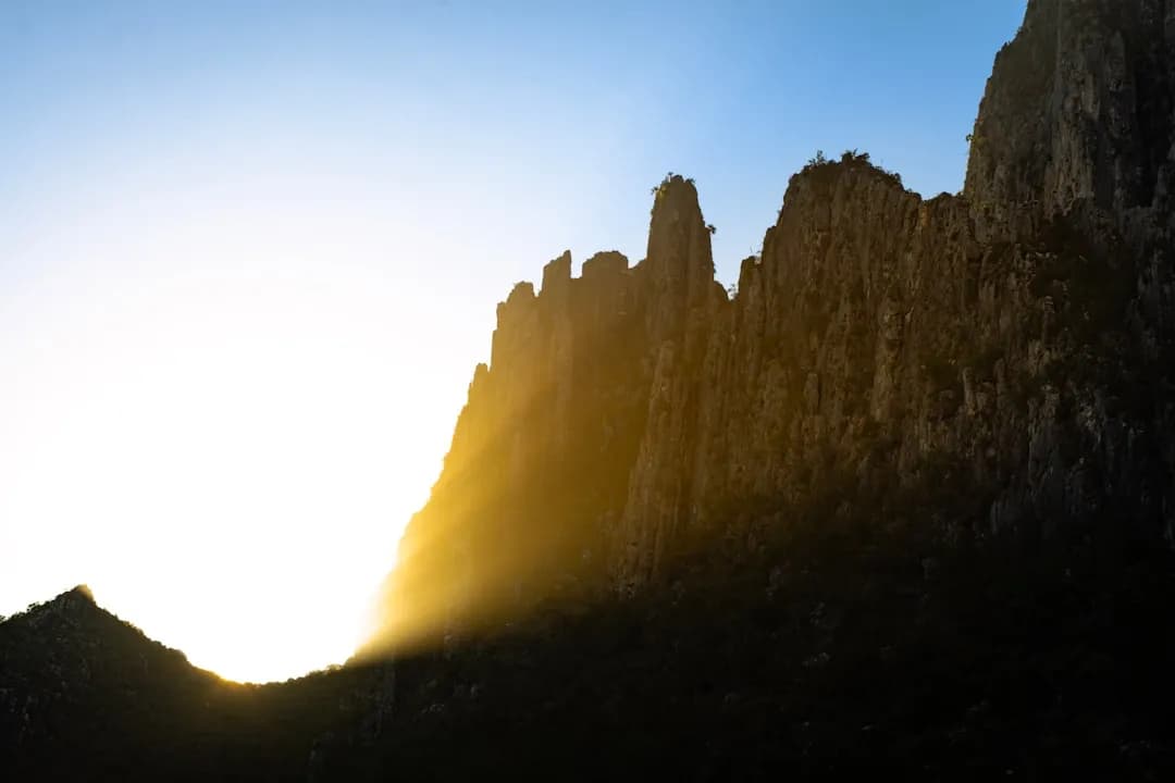 Uitgelichte afbeelding bij: Bijbelteksten over hoop en kracht — Bemoediging uit Gods Woord